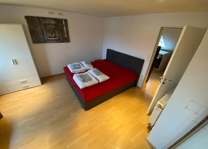 Beautiful Apartment I 19 Beds I Parking I Fast Wifi