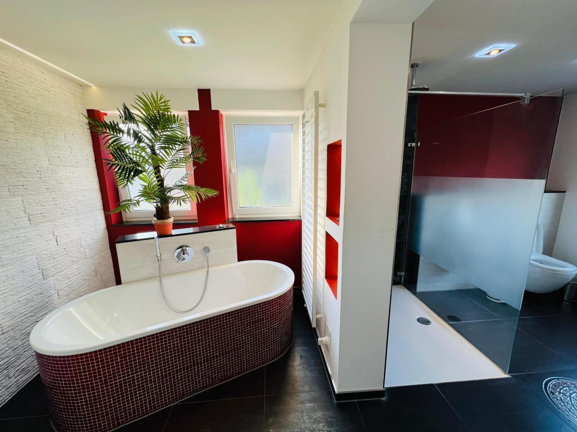 Beautiful I 19 Beds I Parking I Fast Wifi